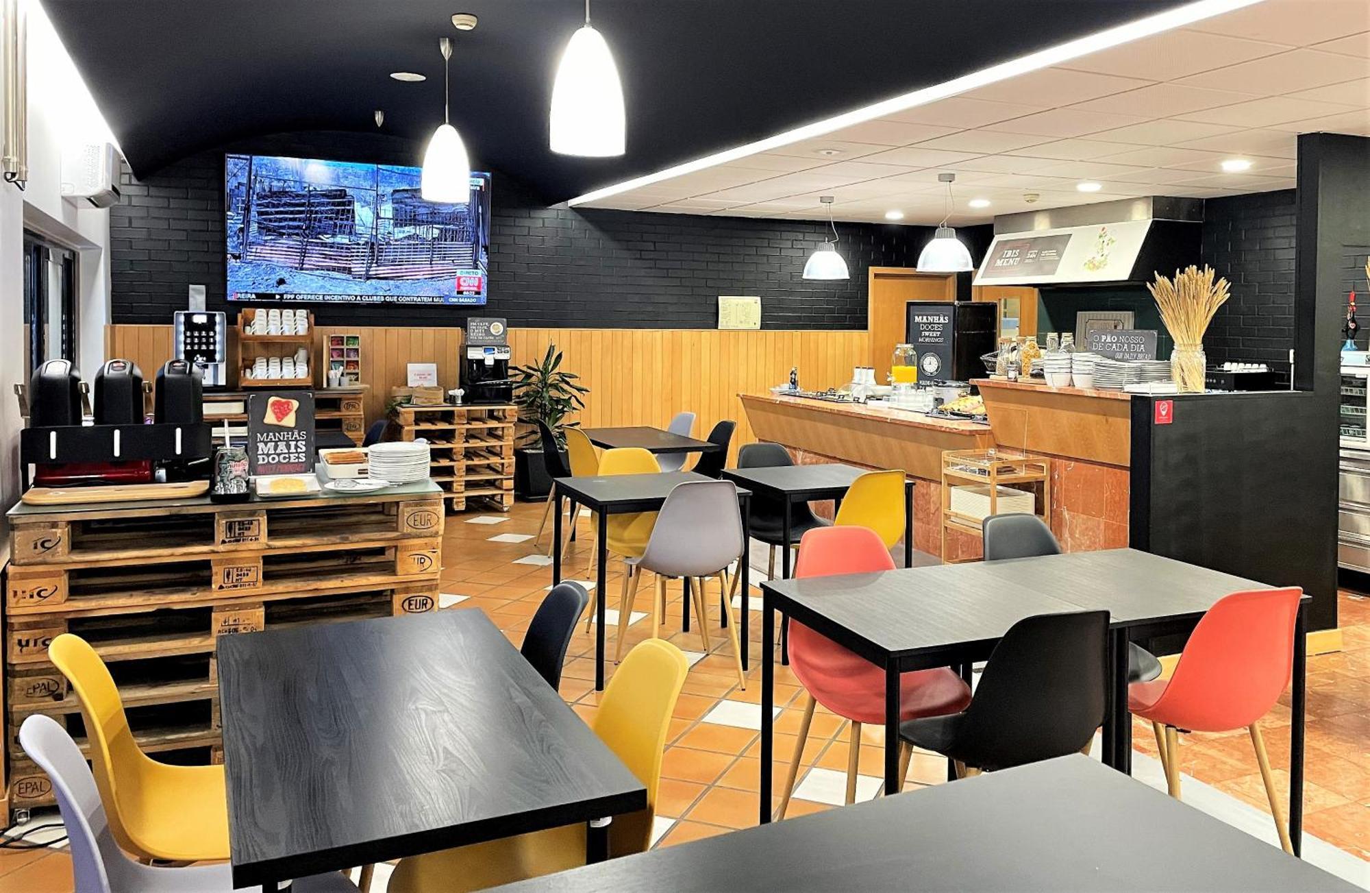 莱里亚法蒂玛宜必思酒店 外观 照片