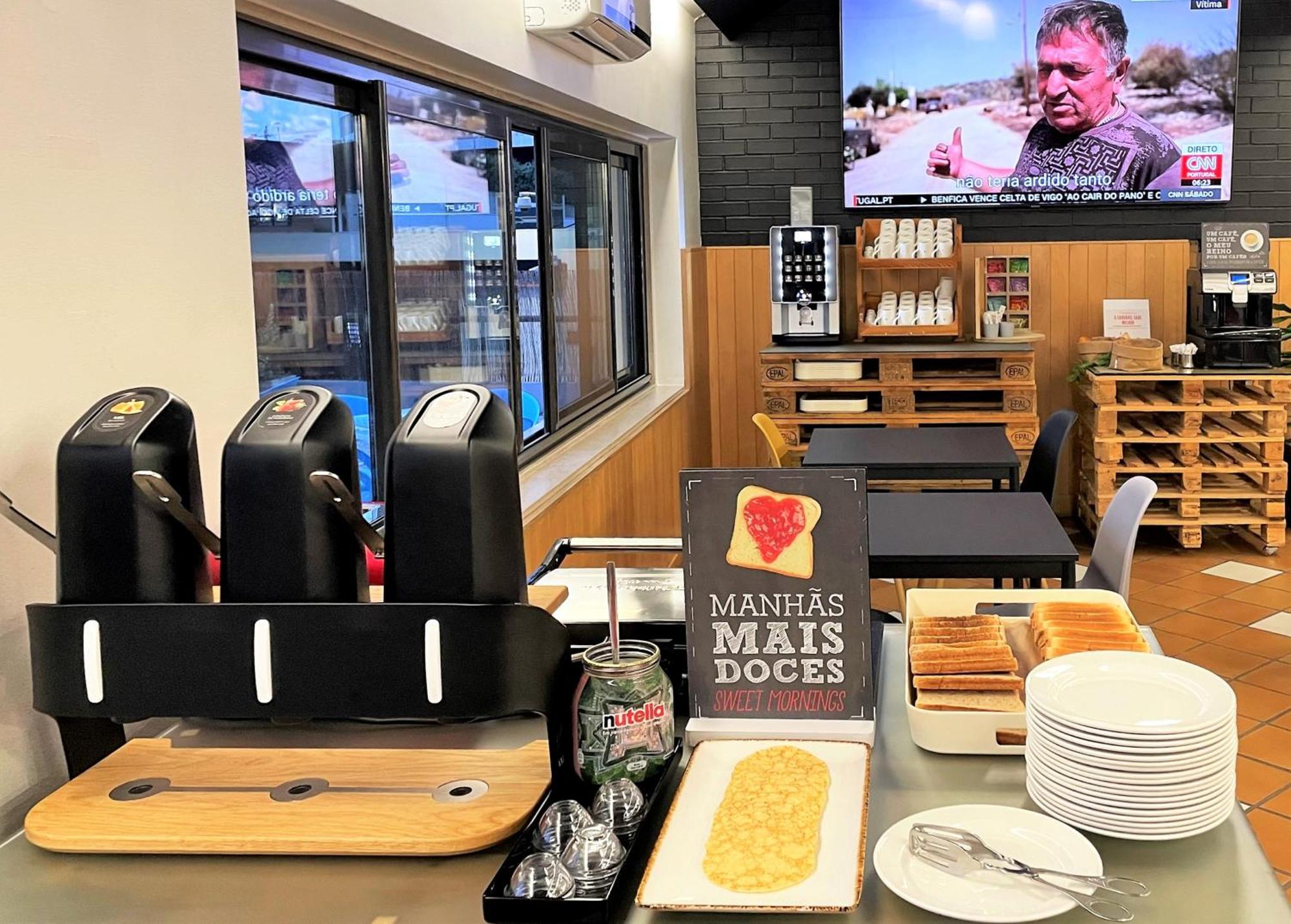 莱里亚法蒂玛宜必思酒店 外观 照片