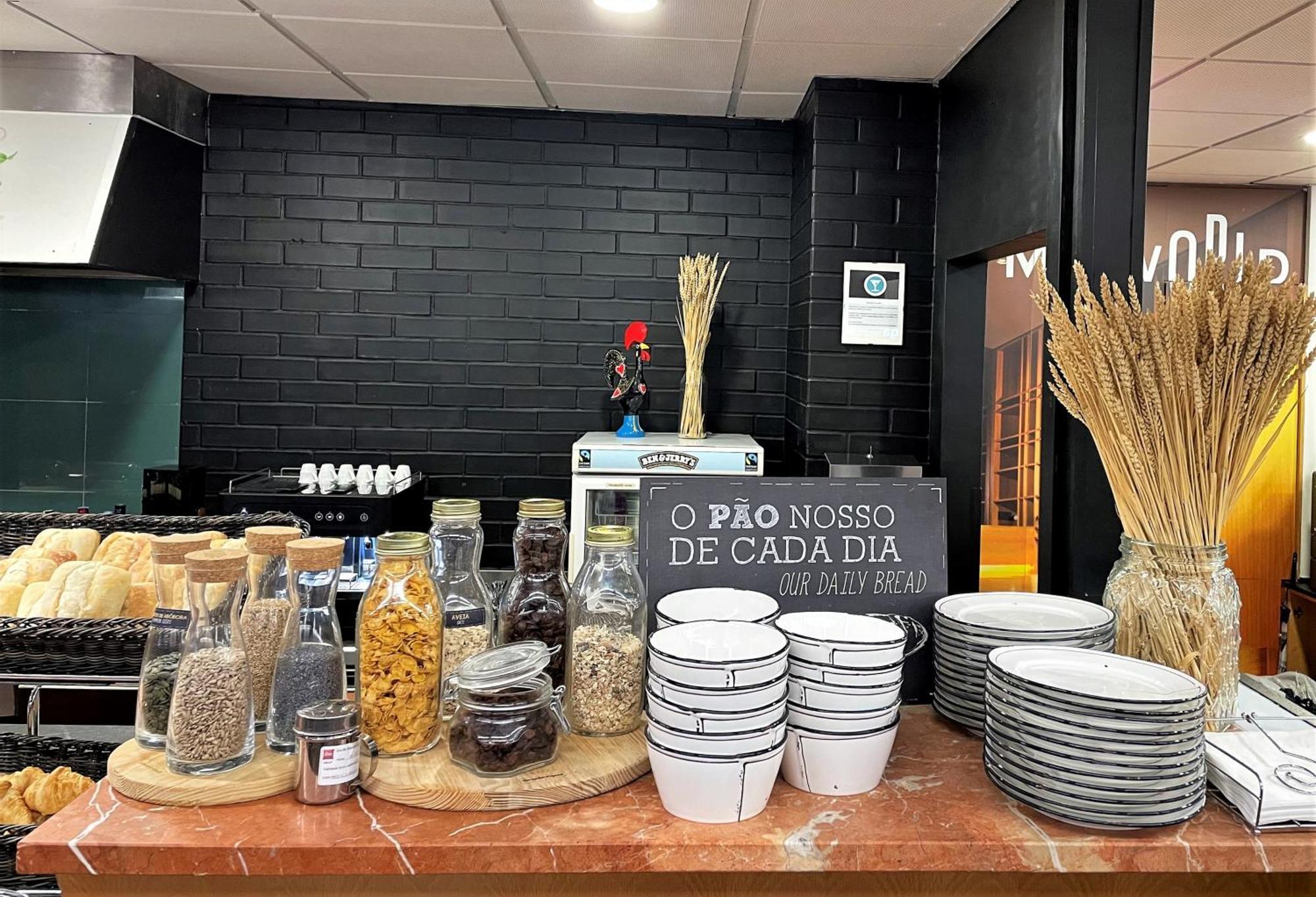莱里亚法蒂玛宜必思酒店 外观 照片